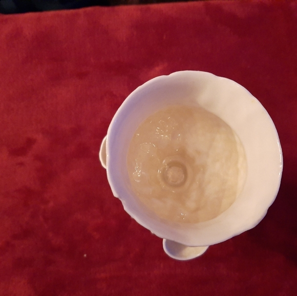 Antique Belleek Tripple Bud Thistle Form Vase - Picture 3 of 8